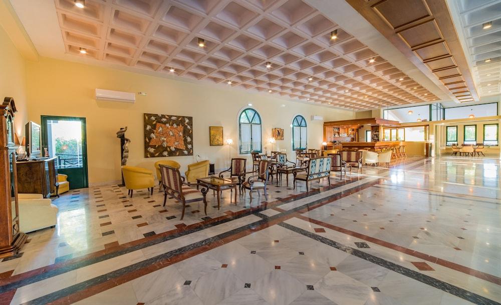 Ilaria Hotel Kalamákion Exterior foto